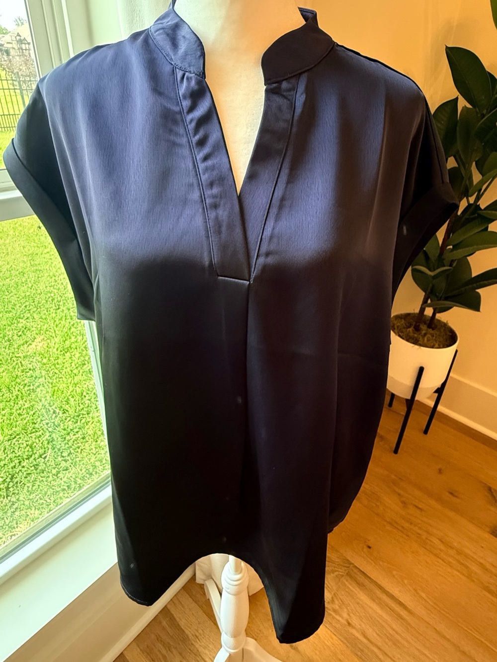 glam Navy Short-Sleeve Silky Split V-Neck Blouse